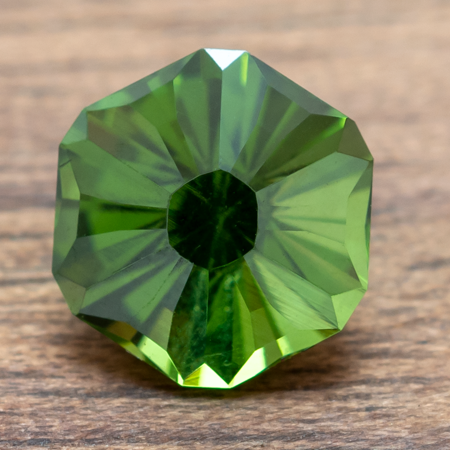 Green Zircon, 1.22ct, 6.41mm