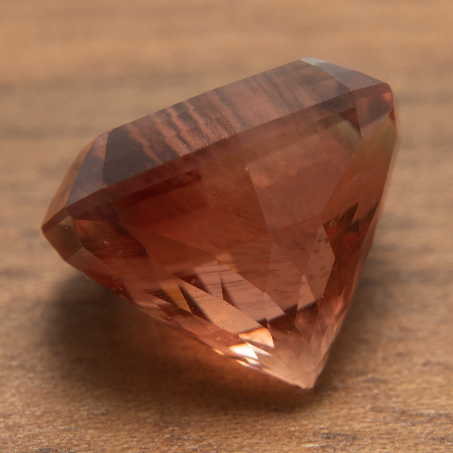 Oregon Sunstone, 4.18ct, 10.31x8.79x8.22mm