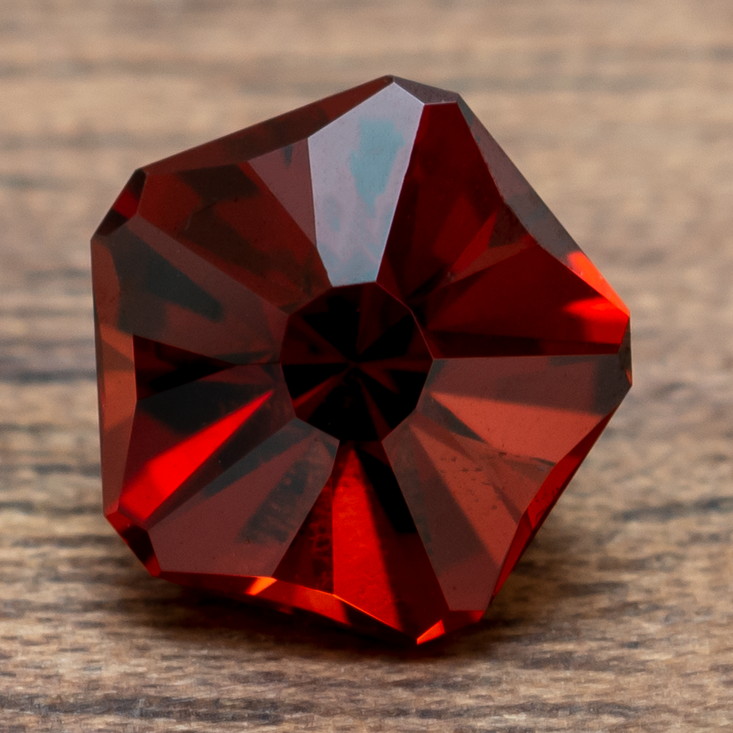 Pyralspite Garnet, 1.08ct, 6.01mm