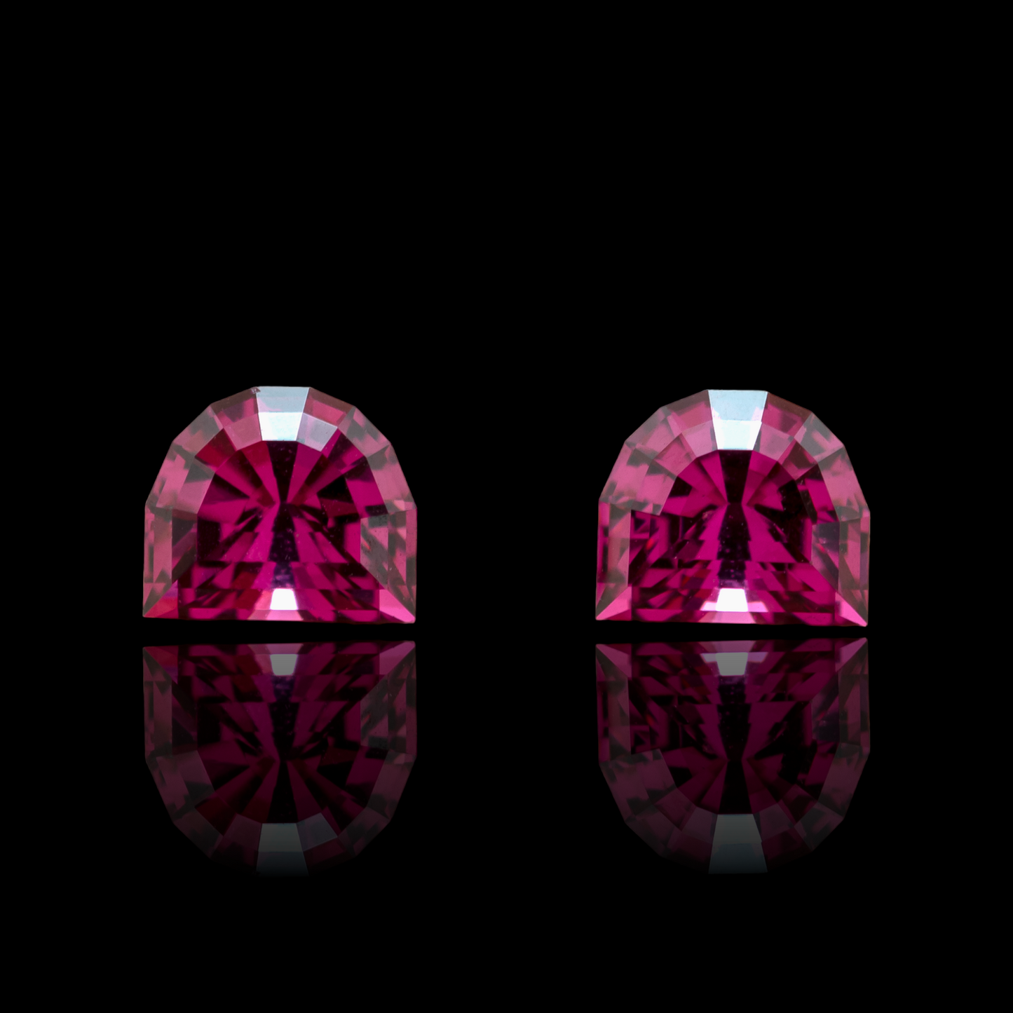 Rhodolite Garnet Pair, 1.22tcw, 4.96x4.24mm