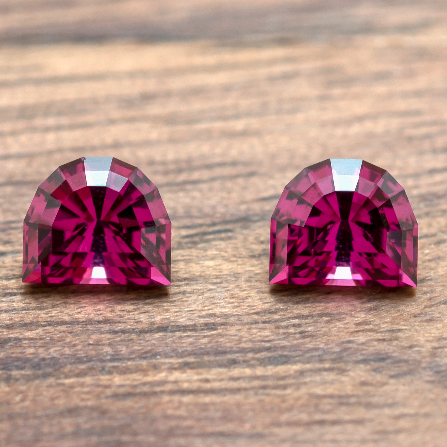 Rhodolite Garnet Pair, 1.22tcw, 4.96x4.24mm