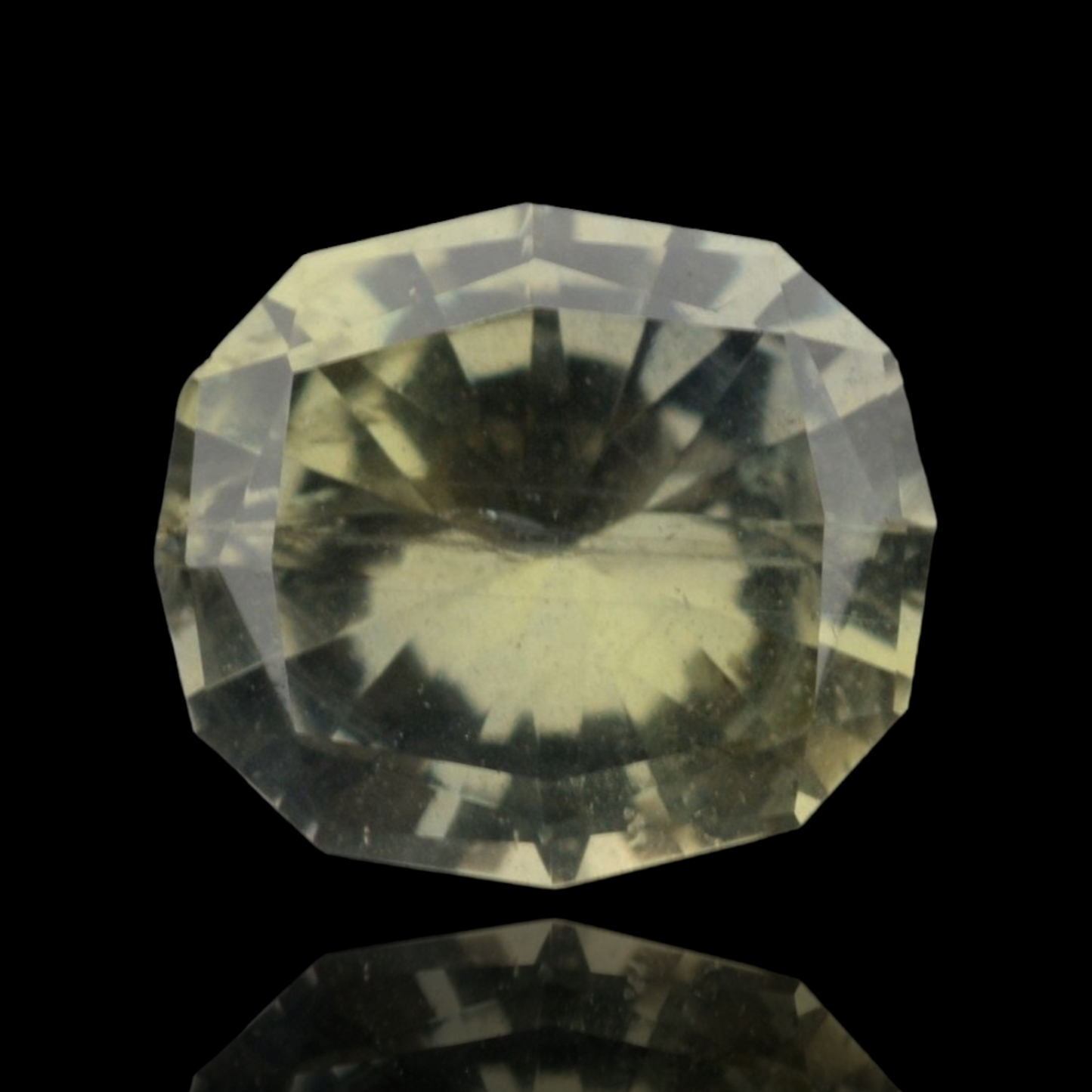 Green Sapphire 1.39ct, 7.3x6.3mm